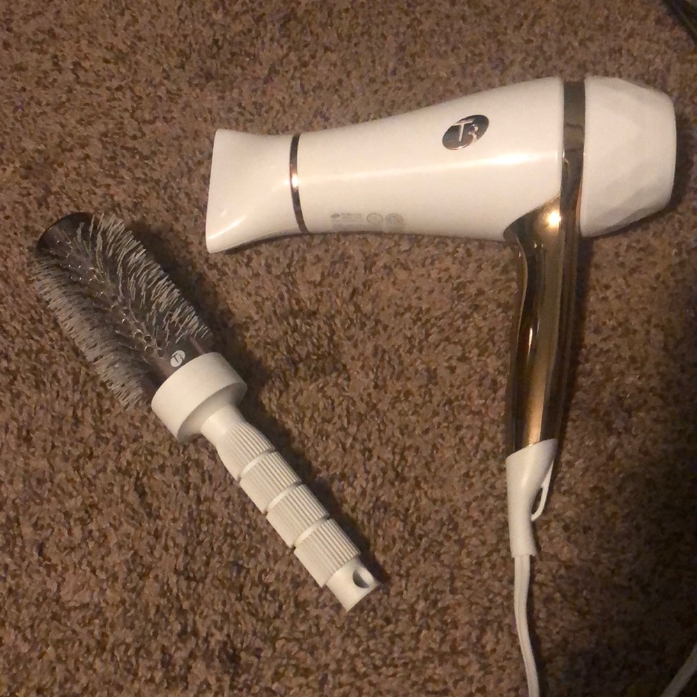 T3 Featherweight Luxe 2i Dryer
